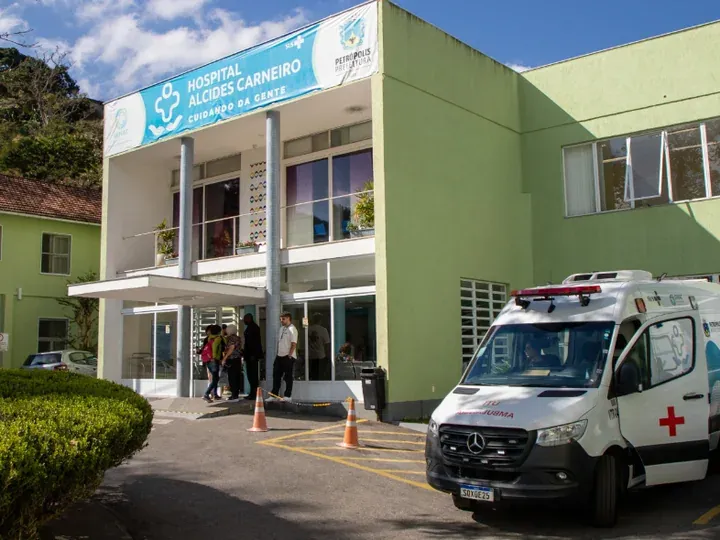 Hospital Alcides Carneiro - Petrópolis